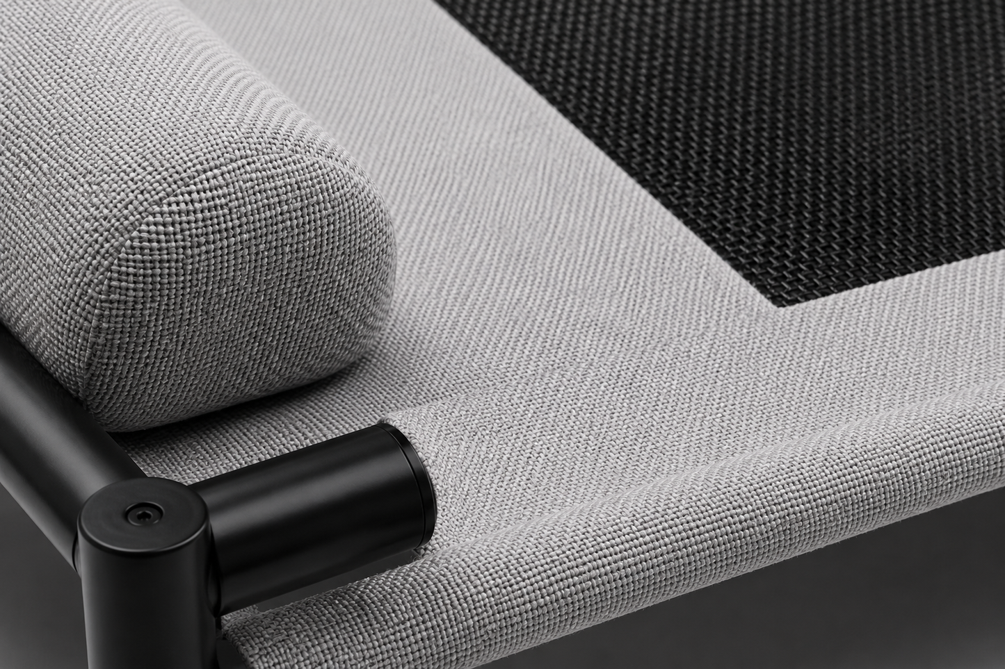 Elevated Cooling Dog Bed with Bolster – Raised Breathable Pet Cot for Indoor & Outdoor Use
